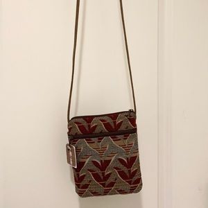 Maruca Design Cupcake Crossbody